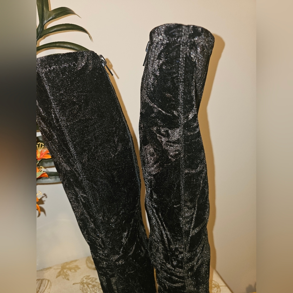 BCBGeneration Blk Women's Isra Velvet Inside Zipper Tall Boots NW/O BOX Sz 9 - Picture 8 of 16